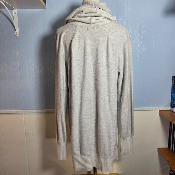 Eddie Bauer 2XL Light Gray Medium Weight Cowl Neck Longsleeve Pullover Sweater - Picture 6 of 9